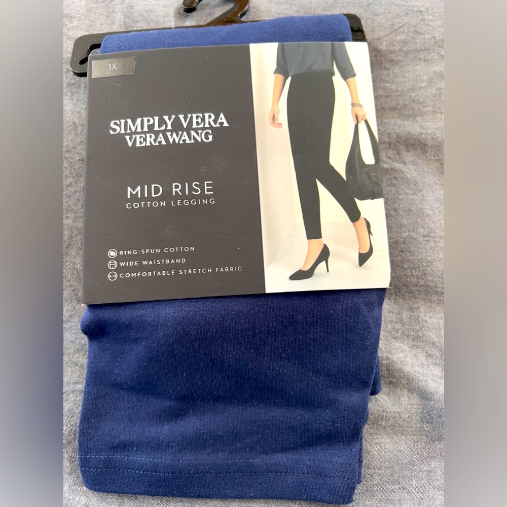 1X Vera Wang Navy leggings